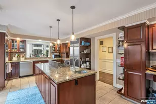 1115 Buckingham Rd, Fort Lee, NJ 07024 - Photo 23