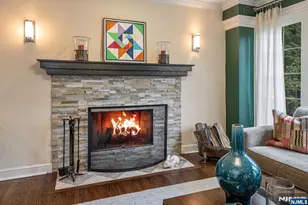 1115 Buckingham Rd, Fort Lee, NJ 07024 - Photo 11