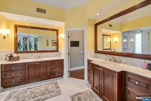 1115 Buckingham Rd, Fort Lee, NJ 07024 - Photo 43