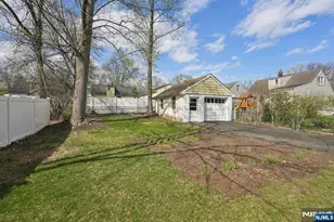 9 Wells Ct, Bloomfield, NJ 07003 - Photo 29