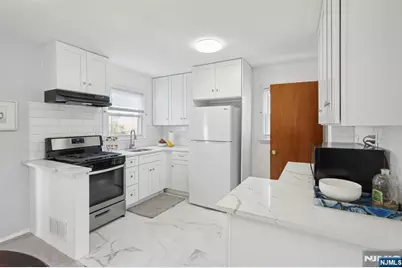 9 Wells Court, Bloomfield, NJ 07003 - Photo 9