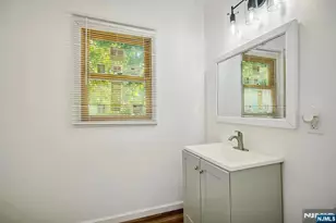 1899 Washington Valley Rd, Bridgewater, NJ 08836 - Photo 11