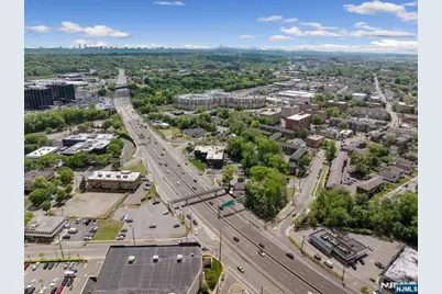 119 Johnson Avenue, Hackensack, NJ 07601 - Photo 11