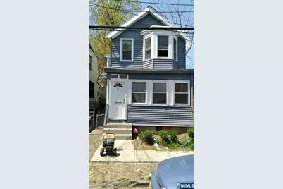 11 Sunset Avenue, Newark, NJ 07106 - Photo 1