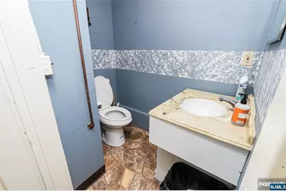 12-19 River Road, Fair Lawn, NJ 07410 - Photo 19