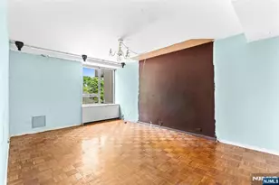 1 Horizon G2, Fort Lee, NJ 07024 - Photo 15