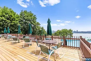 1 Horizon G2, Fort Lee, NJ 07024 - Photo 23