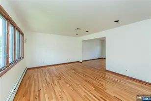 36 Bellows Ln, Montville Township, NJ 07082 - Photo 5