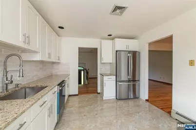 36 Bellows Lane, Montville Township, NJ 07082 - Photo 7