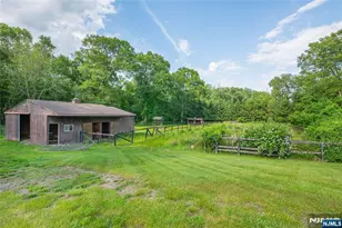 36 Bellows Ln, Montville Township, NJ 07082 - Photo 43