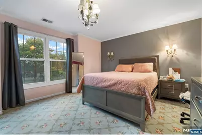 162 Split Rock Road, Paramus, NJ 07652 - Photo 17