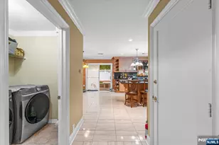 162 Split Rock Rd, Paramus, NJ 07652 - Photo 3