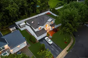 162 Split Rock Rd, Paramus, NJ 07652 - Photo 31