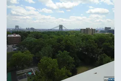 1 Wall Street 8-C #8-C, Fort Lee, NJ 07024 - Photo 11