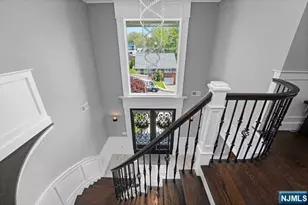 12 Cortland Pl, Cliffside Park, NJ 07010 - Photo 3