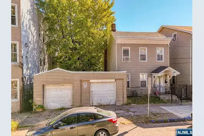 90-92 N 3rd Street, Paterson, NJ 07522 - Photo 3