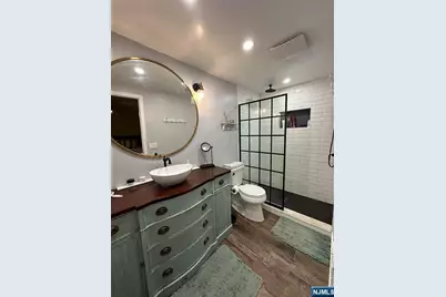 56 Meadowview Court, Leonia, NJ 07605 - Photo 15