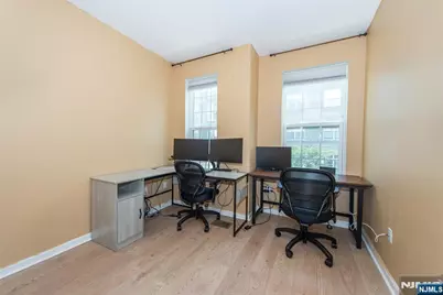 129 Eisenhower Lane 2109 #2109, Wood Ridge, NJ 07075 - Photo 13