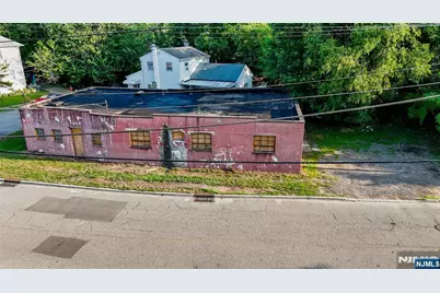 227 Van Riper Avenue, Elmwood Park, NJ 07407 - Photo 1