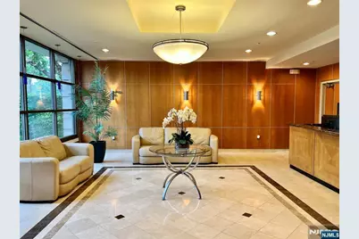 60 Parkway Drive 14D #14D, East Orange, NJ 07017 - Photo 35