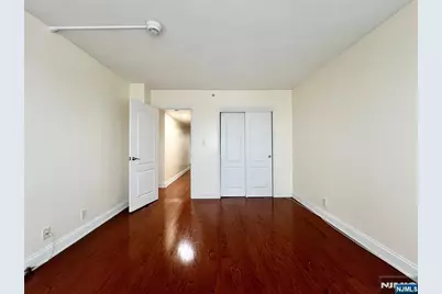 60 Parkway Drive 14D #14D, East Orange, NJ 07017 - Photo 23