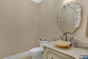 591 Warwick Ave, Teaneck Township, NJ 07666 - Photo 35