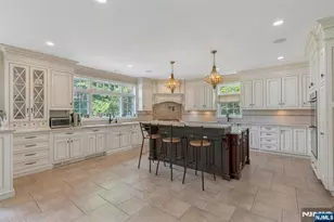 591 Warwick Ave, Teaneck Township, NJ 07666 - Photo 11