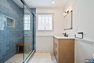 30 Highwood Ave, Midland Park, NJ 07432 - Photo 17