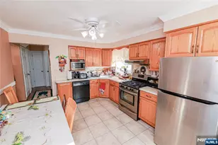 136 Martin Ave, Clifton, NJ 07012 - Photo 9