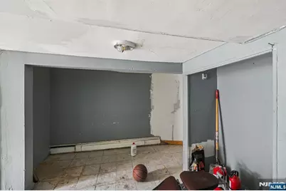 534 Lincoln Street, Union City, NJ 07087 - Photo 13
