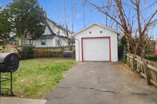 348 Lakeview Ave, Clifton, NJ 07011 - Photo 9