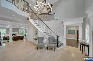 356 Indian Trail Dr, Franklin Lakes, NJ 07417 - Photo 5