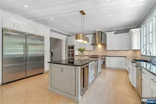 356 Indian Trail Dr, Franklin Lakes, NJ 07417 - Photo 21