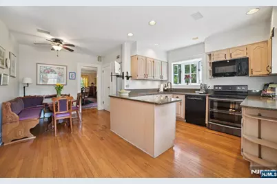 97 Mount Prospect Avenue, Verona, NJ 07044 - Photo 11