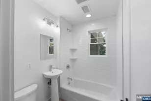 296 Pine St, Teaneck Township, NJ 07666 - Photo 39