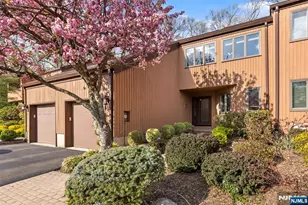 19 Indian Field Ct, Mahwah, NJ 07430 - Photo 41