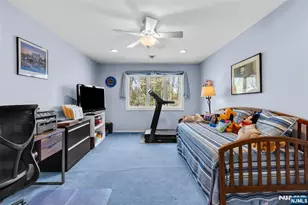 19 Indian Field Ct, Mahwah, NJ 07430 - Photo 23