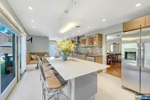 8-04 Susan Pl, Fair Lawn, NJ 07410 - Photo 11