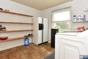 36 Lockwood Dr, Waldwick, NJ 07463 - Photo 17