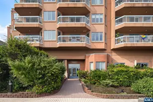 308 Smith Ct, Edgewater, NJ 07020 - Photo 25