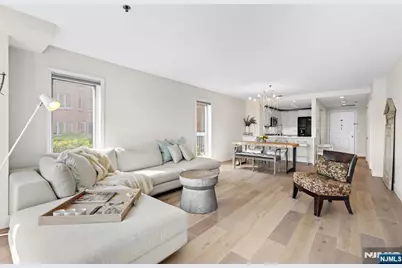 308 Smith Court, Edgewater, NJ 07020 - Photo 13