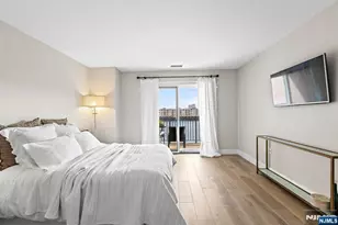 308 Smith Ct, Edgewater, NJ 07020 - Photo 17