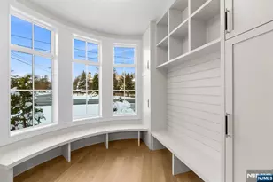 645 Summit St, Englewood Cliffs, NJ 07632 - Photo 27