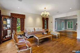 8 Church Ct, Closter, NJ 07624 - Photo 5