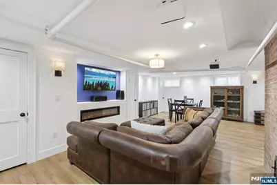 341 Parker Street, Newark, NJ 07104 - Photo 33