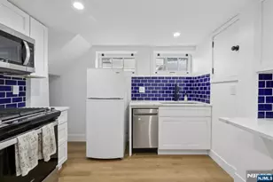 341 Parker St, Newark, NJ 07104 - Photo 35