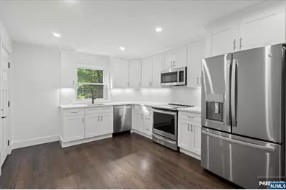 13 Landing Road, West Milford, NJ 07421 - Photo 9