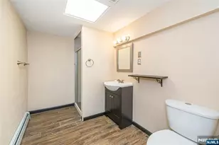 14 Chilhowie Dr, Kinnelon, NJ 07405 - Photo 25