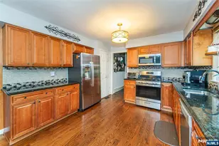 14 Chilhowie Dr, Kinnelon, NJ 07405 - Photo 21