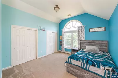 2 Iron Hill, West Milford, NJ 07480 - Photo 15